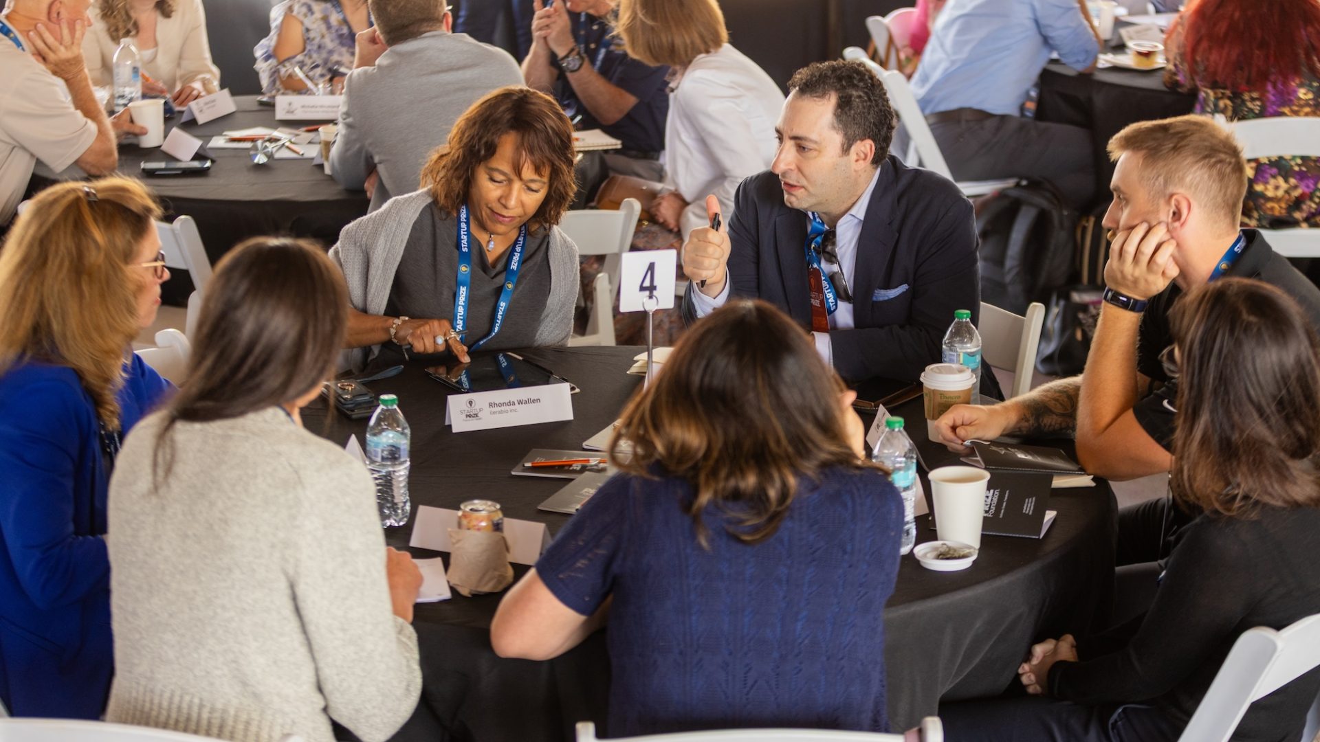 roundtables-JNH_2965